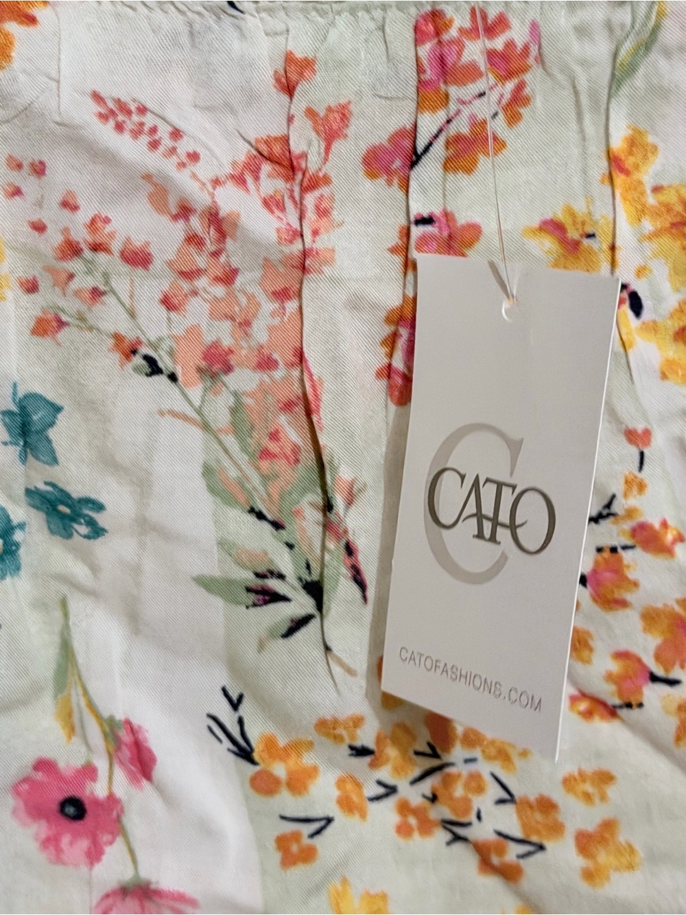 Cato Cream Floral Peasant Blouse with Sage Crochet Trim - Picture 8 of 9
